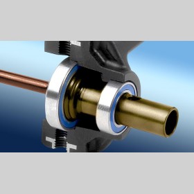 XRAY 355212 Alu CVD Drive Axle - Swiss 7075 T6 - Hard Coated (4)